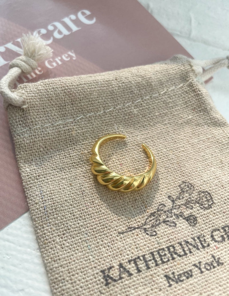 gold croissant dome ring 